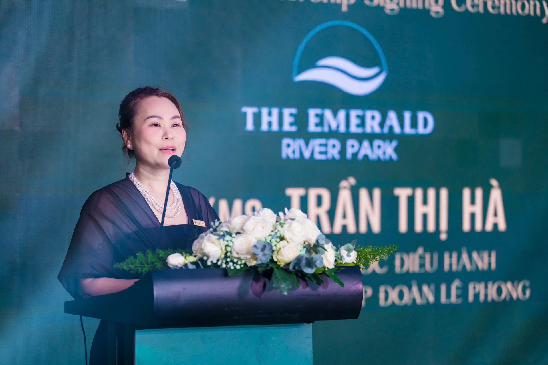 Bà Trần Thị Hà - Phó Tổng Giám đốc điều hành Tập đoàn Lê Phong